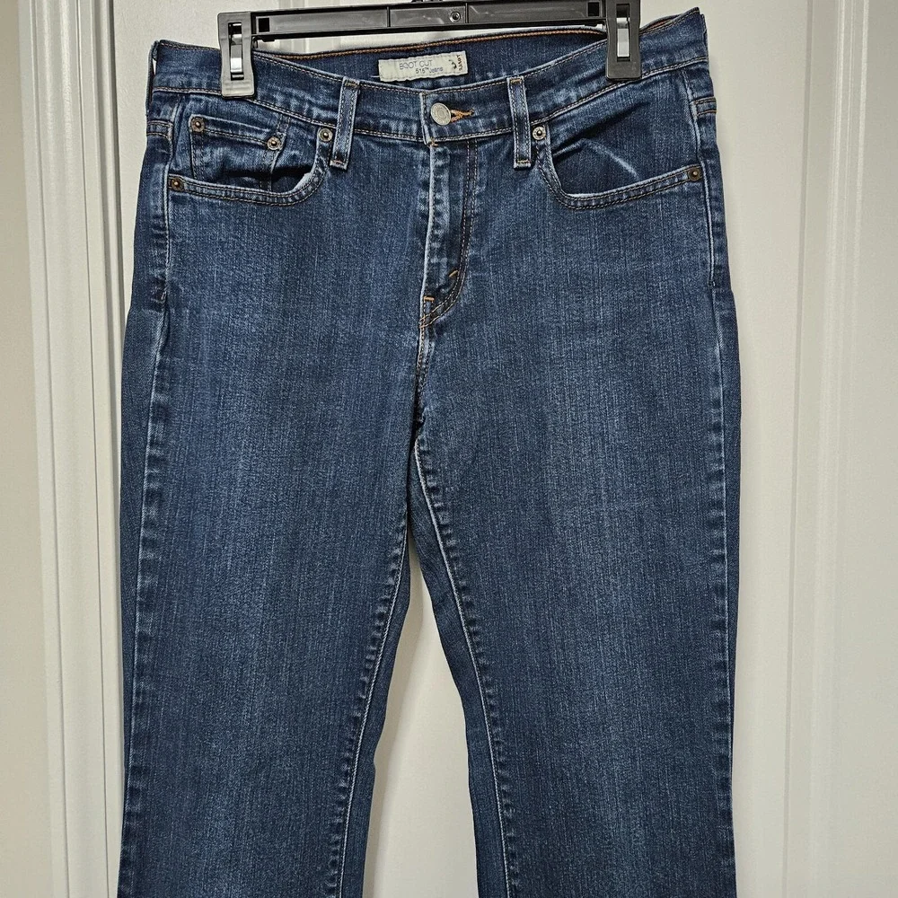 Levi's Jeans Women 8 Long Dark Blue 515 Bootcut Mid Rise Stretch Denim‎ Western